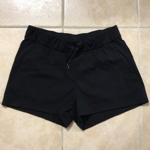 Lululemon shorts size 8